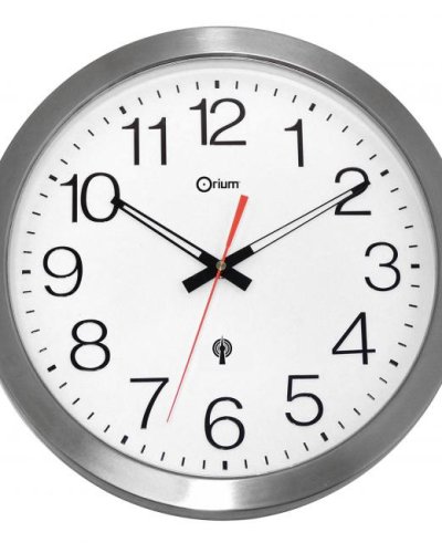Nástenné hodiny vodeodolné 35cm strieborné 